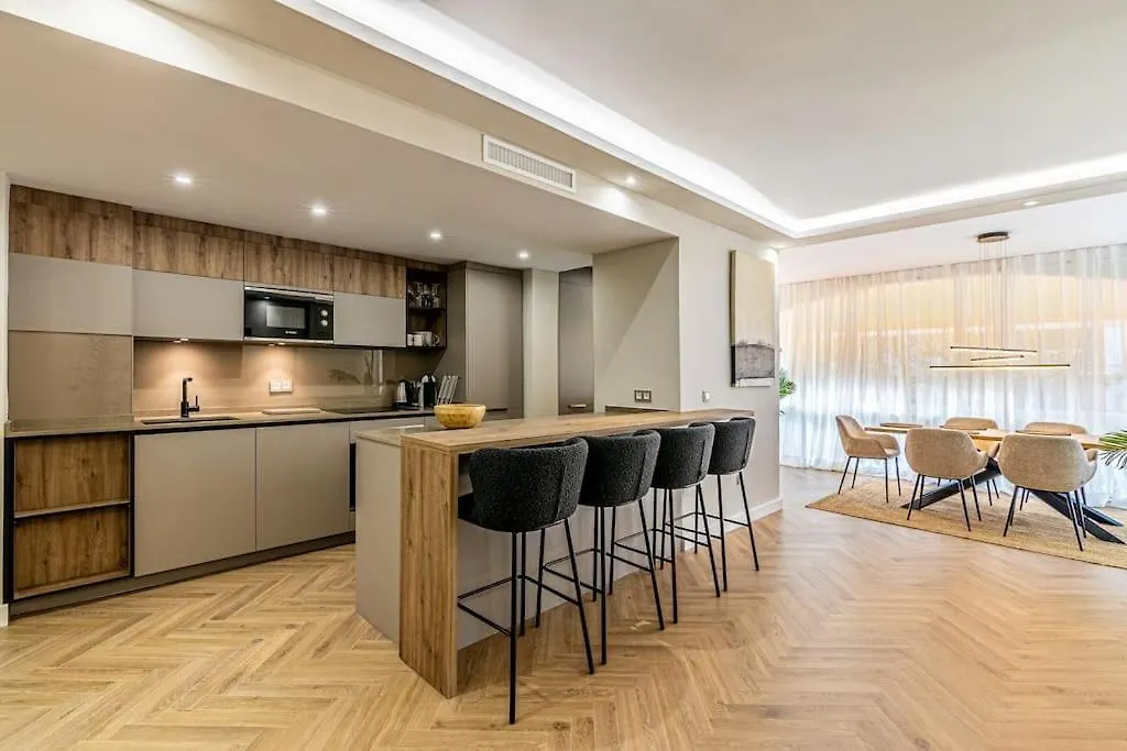 Lovely Apartment In Dama De Noche Marbella España