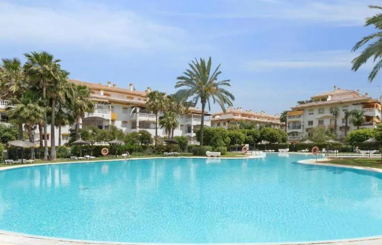 Lovely Apartment In Dama De Noche Μαρμπέλλα